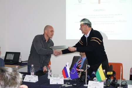 Fotoutrinki iz tiskovne konference 6